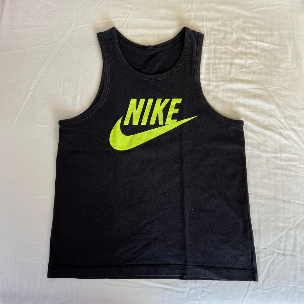 Vintage Y2K Nike Men’s Tank Top Medium Black Volt Green